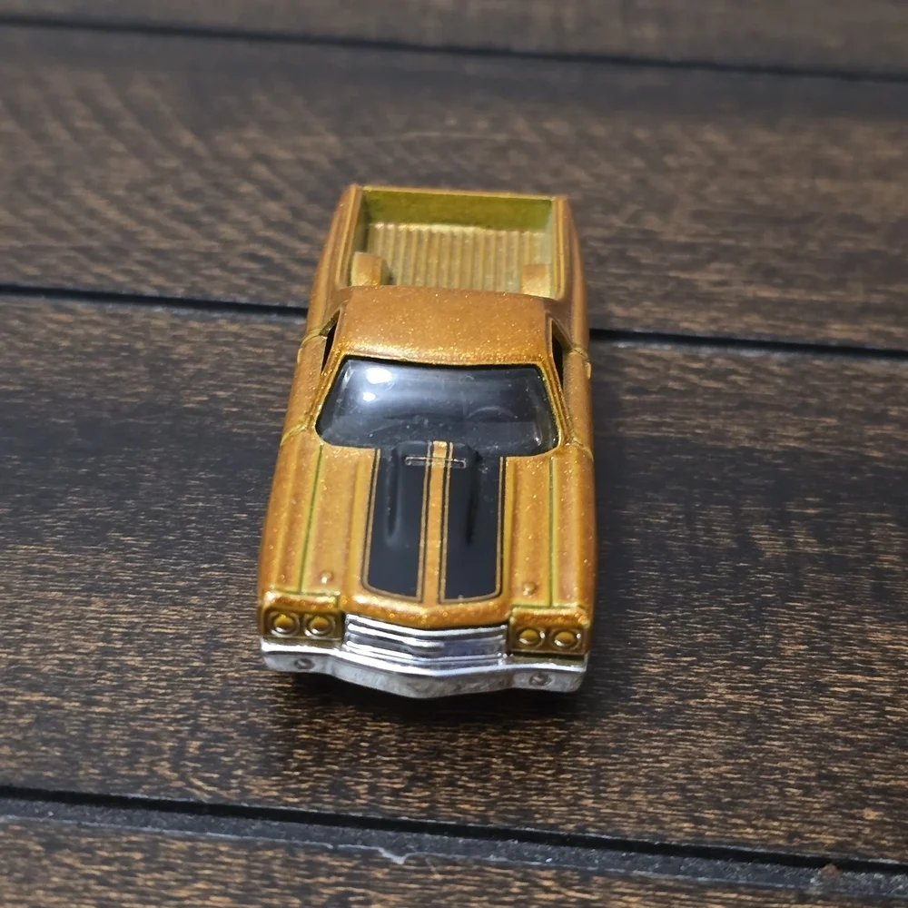 Vintage Matchbox 1970 Gold Chevy El Camino 1982 Hot Wheels BMW M1 Green Cars